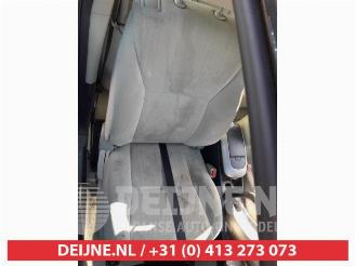 Toyota Auris Auris (E15), Hatchback, 2006 / 2012 1.6 Dual VVT-i 16V picture 15