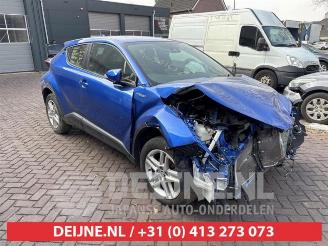 Uttjänta bilar auto Toyota C-HR C-HR (X1,X5), SUV, 2016 1.8 16V Hybrid 2021/0
