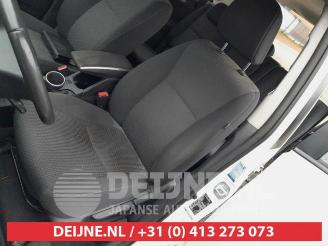 Toyota Verso Verso, MPV, 2009 / 2018 2.0 16V D-4D-F picture 16