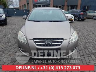 Kia Cee d Cee'd (EDB5), Hatchback 5-drs, 2006 / 2012 1.4 CVVT 16V picture 2