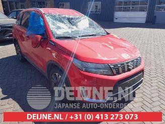 Vrakbiler auto Suzuki Vitara Vitara (LY/MY), SUV, 2015 1.4 Booster Jet Turbo 16V SHVS AllGrip 2020/1