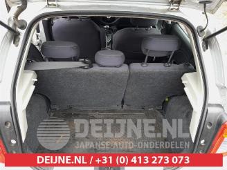 Nissan Micra Micra (K13), Hatchback, 2010 / 2016 1.2 12V DIG-S picture 13