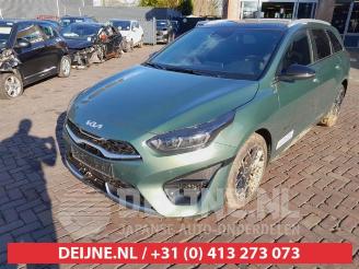 Kia Cee d Ceed Sportswagon (CDF), Combi 5-drs, 2018 1.5 T-GDI 16V picture 3