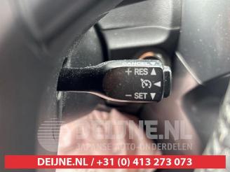 Toyota Verso Verso, MPV, 2009 / 2018 1.8 16V VVT-i picture 16