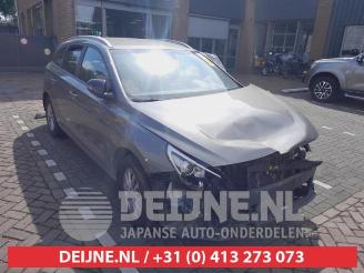 Vrakbiler auto Hyundai I-30 i30 Wagon (PDEF5), Combi, 2017 1.6 CRDi 16V 2019