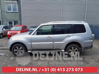 Mitsubishi Pajero Pajero Hardtop (V8/9), Terreinwagen, 2007 3.2 DI-D 16V Autom. picture 4