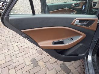 Hyundai I-20  picture 12