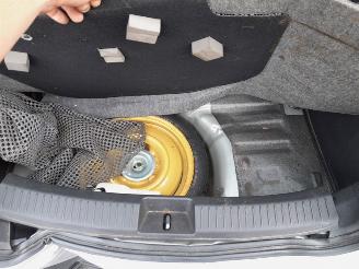 Mazda 2  picture 21
