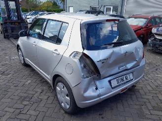 Suzuki Swift  picture 5