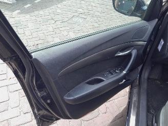 Hyundai I-40  picture 11