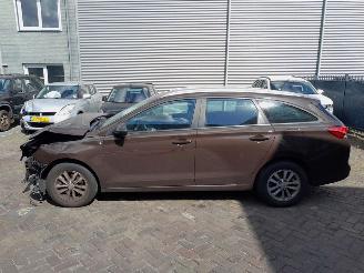Hyundai I-30  picture 4