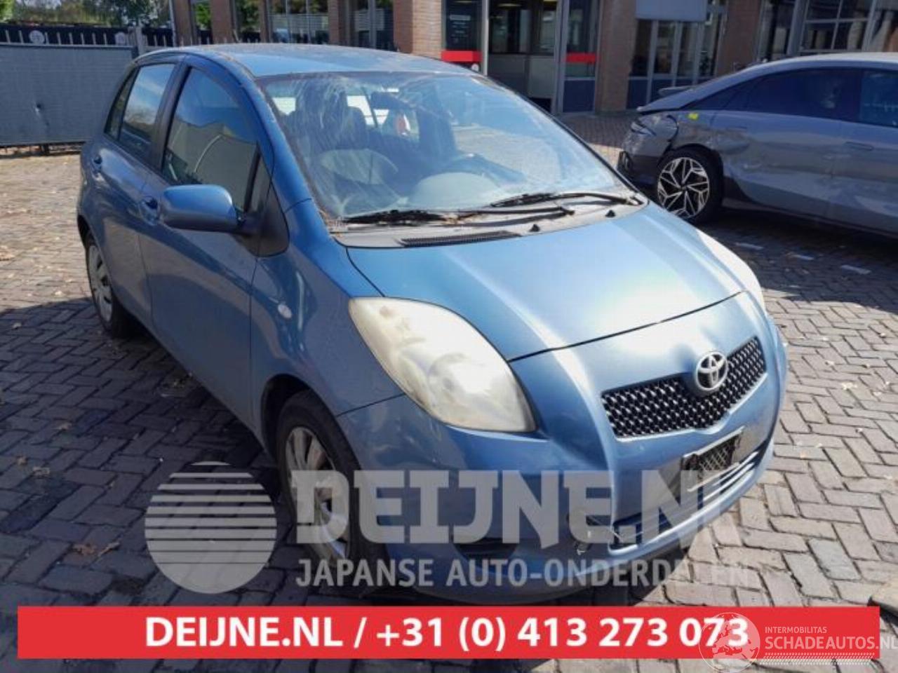 Toyota Yaris Yaris II (P9), Hatchback, 2005 / 2014 1.3 16V VVT-i