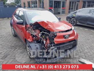 Vrakbiler auto Toyota Aygo Aygo X, Hatchback, 2022 1.0 12V VVT-i 2022/3