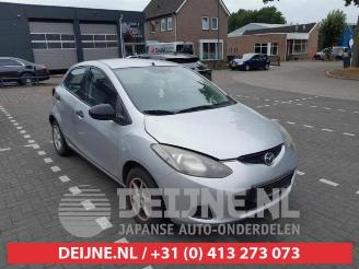 krockskadad bil auto Mazda 2 2 (DE), Hatchback, 2007 / 2015 1.3 16V S-VT 2008/8