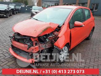 Toyota Yaris Yaris III (P13), Hatchback, 2010 / 2020 1.0 12V VVT-i picture 3