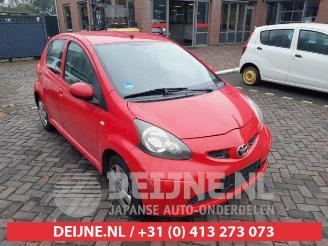 Uttjänta bilar auto Toyota Aygo Aygo (B10), Hatchback, 2005 / 2014 1.0 12V VVT-i 2006/3