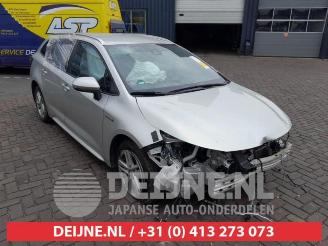 Salvage car Suzuki Swace Swace, Combi 5-drs, 2020 1.8 16V Hybrid 2022/3