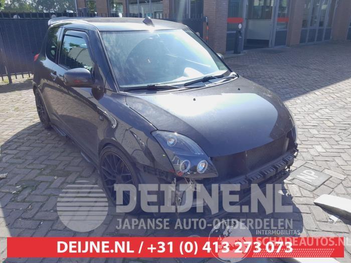 Suzuki Swift Swift (ZA/ZC/ZD1/2/3/9), Hatchback, 2005 / 2015 1.6 Sport VVT 16V