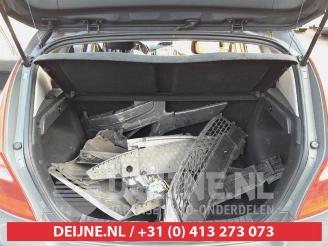 Hyundai I-30 i30 (FD), Hatchback, 2007 / 2011 1.6 CVVT 16V picture 14