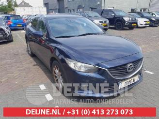 Uttjänta bilar auto Mazda 3 6 SportBreak (GJ/GH/GL), Combi, 2012 2.2 SkyActiv-D 150 16V 2014/7