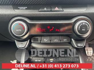Kia Stonic Stonic (YB), SUV, 2017 1.0i T-GDi 12V Eco-Dynamics+ picture 12