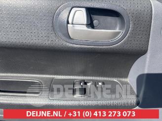 Mitsubishi Colt Colt (Z2/Z3), Hatchback, 2004 / 2012 1.3 16V picture 15