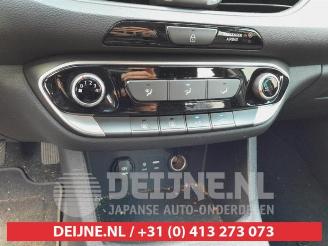 Hyundai I-30 i30 Wagon (PDEF5), Combi, 2017 1.0 T-GDI 12V picture 24