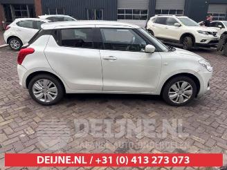 Suzuki Swift Swift (ZC/ZD), Hatchback 5-drs, 2017 1.2 Dual Jet 16V picture 9