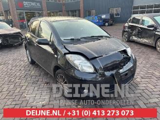 Toyota Yaris Yaris II (P9), Hatchback, 2005 / 2014 1.33 16V Dual VVT-I picture 1