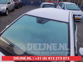 Toyota Yaris Yaris III (P13), Hatchback, 2010 / 2020 1.5 16V Hybrid picture 9