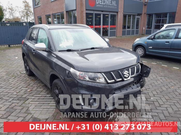 Suzuki Vitara Vitara (LY/MY), SUV, 2015 1.4 S Turbo 16V