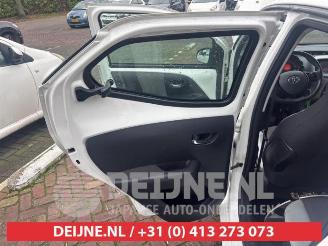 Toyota Aygo Aygo (B40), Hatchback, 2014 1.0 12V VVT-i picture 20