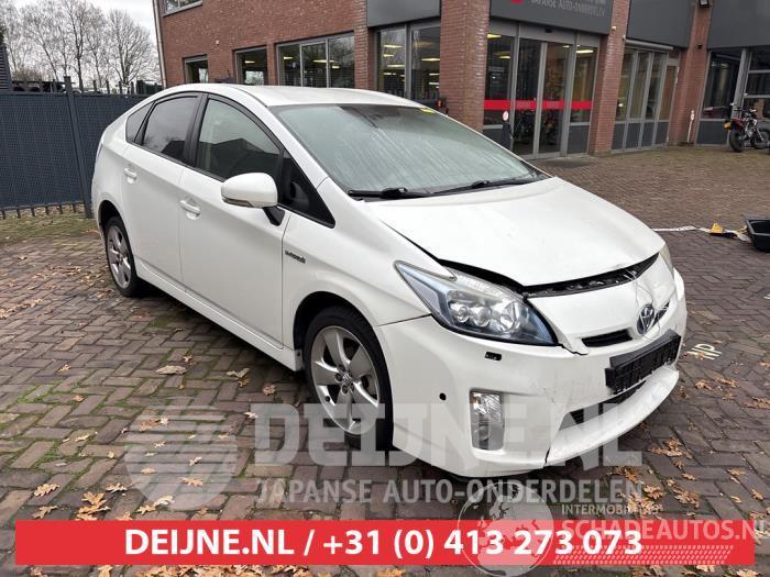 Toyota Prius Prius (ZVW3), Hatchback, 2009 / 2016 1.8 16V