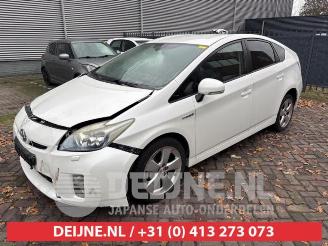 Toyota Prius Prius (ZVW3), Hatchback, 2009 / 2016 1.8 16V picture 2