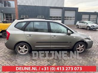 Kia Carens Carens III (FG), MPV, 2006 / 2013 2.0i CVVT 16V picture 8