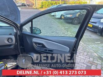 Toyota Yaris Yaris III (P13), Hatchback, 2010 / 2020 1.5 16V Hybrid picture 22