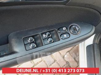 Hyundai I-30 i30 (FD), Hatchback, 2007 / 2011 1.4 CVVT 16V picture 11