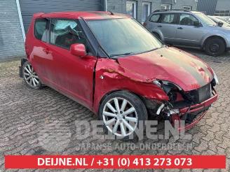 Vrakbiler auto Suzuki Swift Swift (ZA/ZC/ZD1/2/3/9), Hatchback, 2005 / 2011 1.6 Sport VVT 16V 2010/3