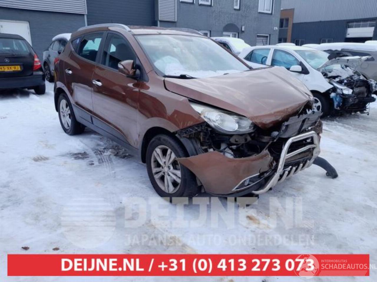 Hyundai Ix35 iX35 (LM), SUV, 2009 / 2015 1.6 GDI 16V
