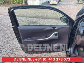 Toyota iQ iQ, Hatchback 3-drs, 2009 / 2015 1.0 12V VVT-i picture 17