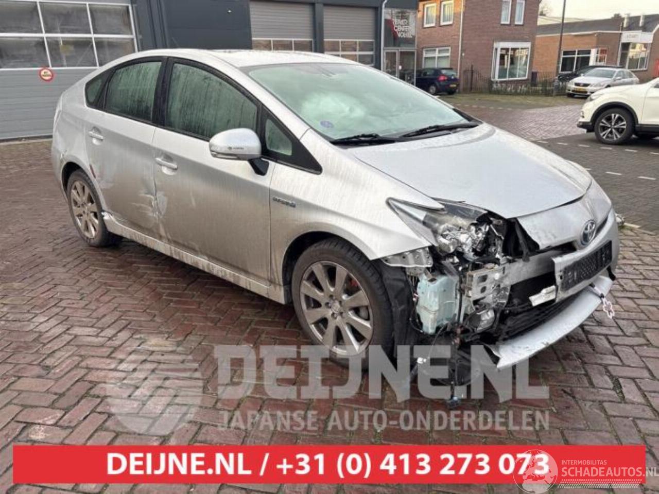 Toyota Prius Prius (ZVW3), Hatchback, 2009 / 2016 1.8 16V