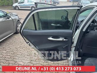 Toyota Auris Auris (E15), Hatchback, 2006 / 2012 1.4 VVT-i 16V picture 16