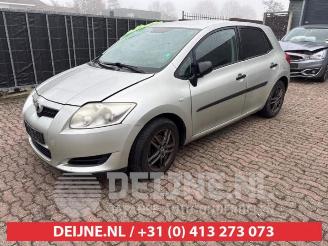 Toyota Auris Auris (E15), Hatchback, 2006 / 2012 1.4 VVT-i 16V picture 3