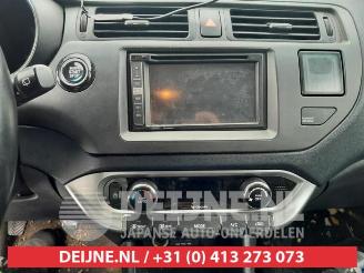 Kia Rio Rio III (UB), Hatchback, 2011 / 2017 1.2 CVVT 16V picture 12