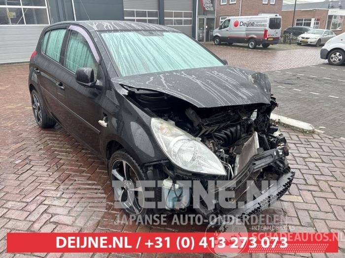 Hyundai I-20 i20, Hatchback, 2008 / 2015 1.4i 16V