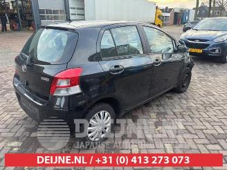 Toyota Yaris Yaris II (P9), Hatchback, 2005 / 2014 1.0 12V VVT-i picture 7