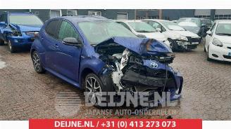 Vrakbiler auto Toyota Yaris Yaris IV (P21/PA1/PH1), Hatchback, 2020 1.5 12V Hybrid 115 2021/3