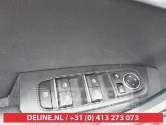 Kia Cee d Ceed (CDB5/CDBB), Hatchback 5-drs, 2018 1.0i T-GDi 12V picture 11