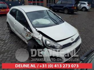 Auto da rottamare Kia Rio Rio III (UB), Hatchback, 2011 / 2017 1.2 CVVT 16V 2012/3