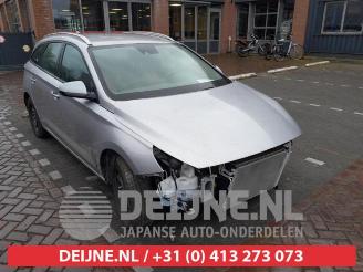 Vrakbiler auto Hyundai I-30 i30 Wagon (PDEF5), Combi, 2017 1.5 DPi 16V 2022/1